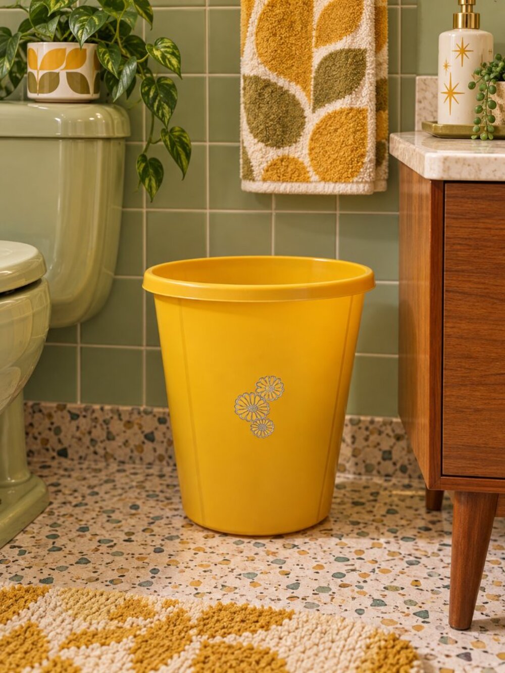 Vintage Rubbermaid Harvest Gold Wastebasket MCM Bathroom Décor 10